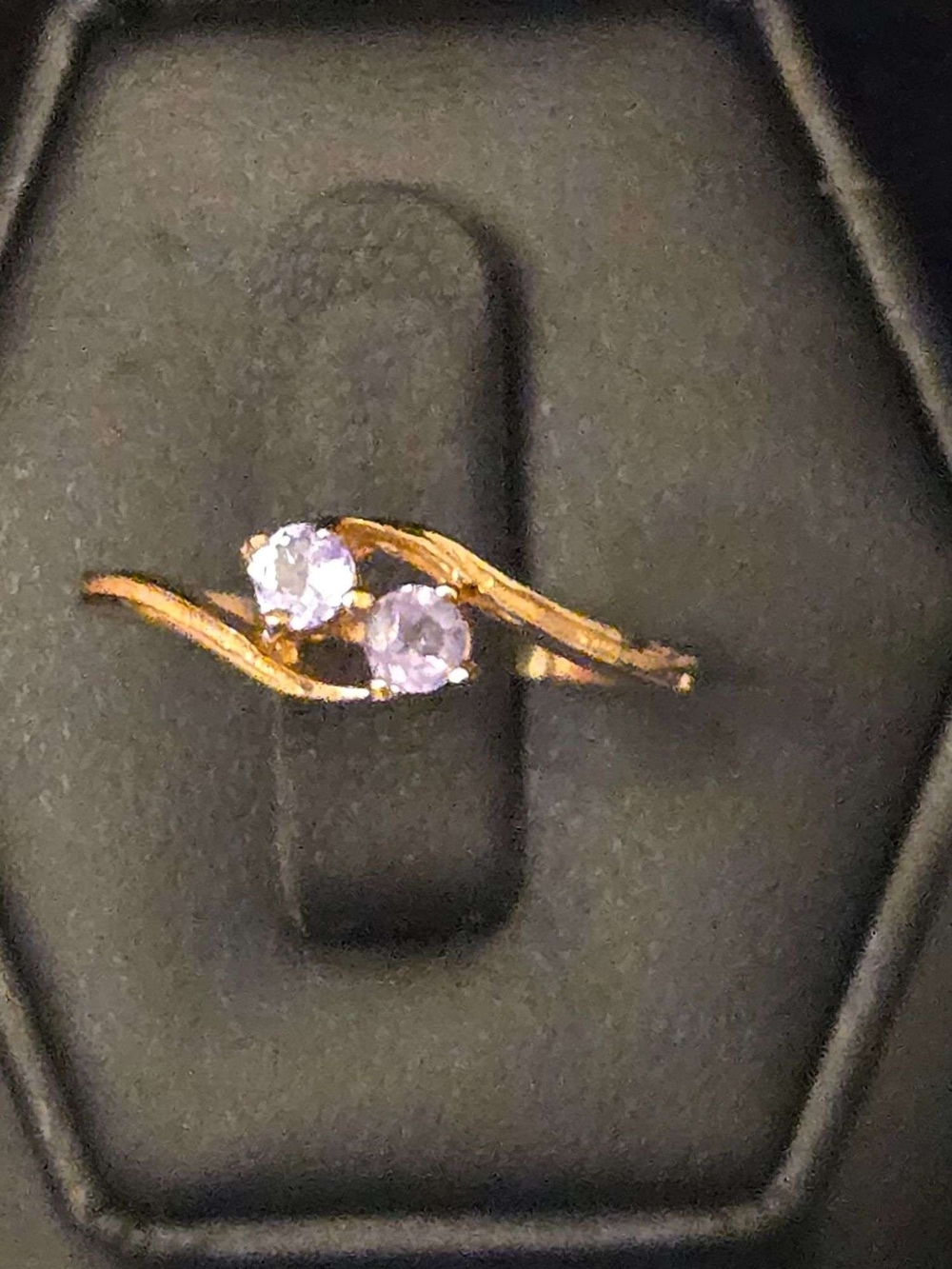 Vintage 14k Gold Ring with Lavender Gemstone Accents Size 6